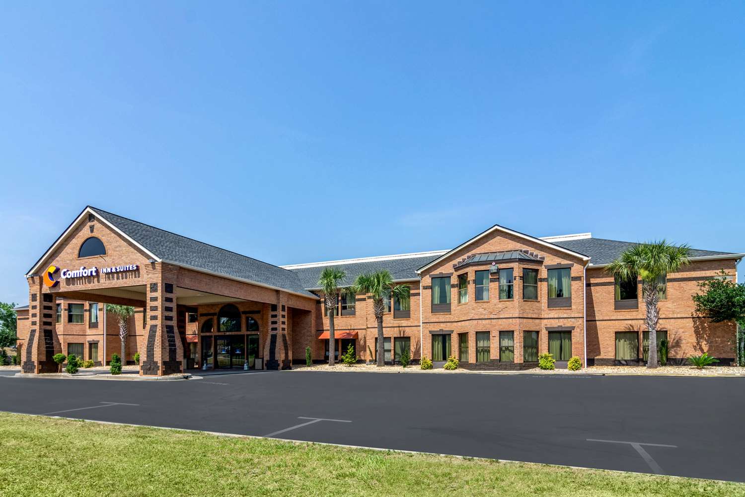 Comfort Inn & Suites Perry, GA See Discounts