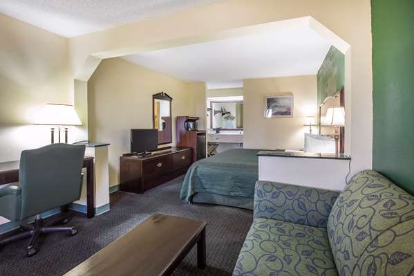  - Quality Inn Byron - I-75, Exit 149