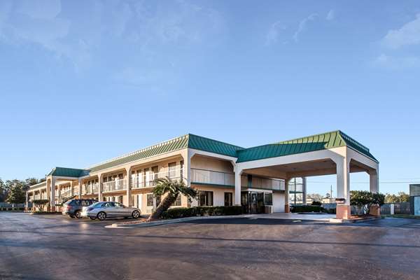 Exterior view - Quality Inn Byron - I-75, Exit 149