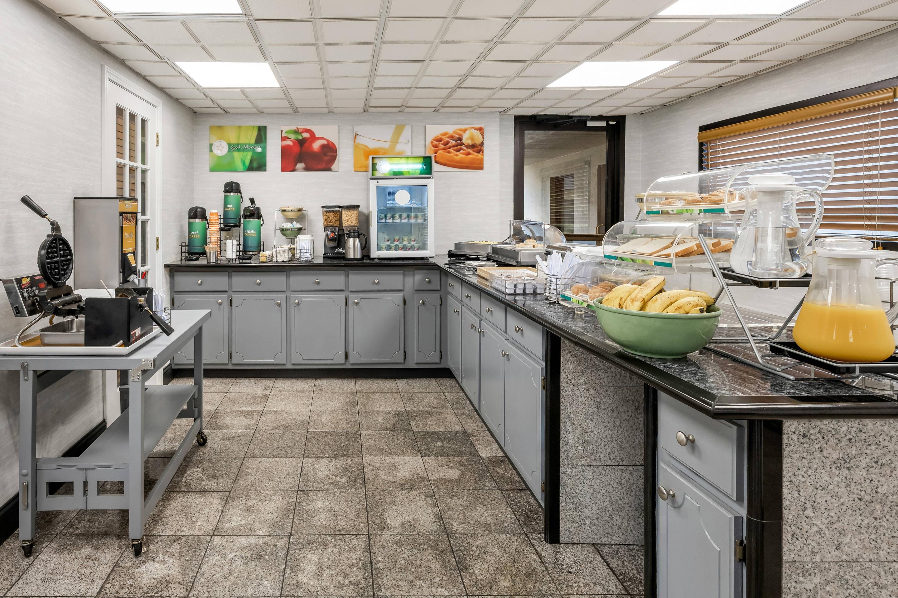Breakfast area