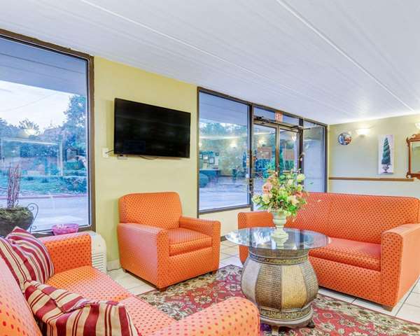  - Rodeway Inn Norcross - I-85, Exit 99