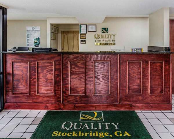  - Quality Inn & Suites Stockbridge - I-675, Exit 1