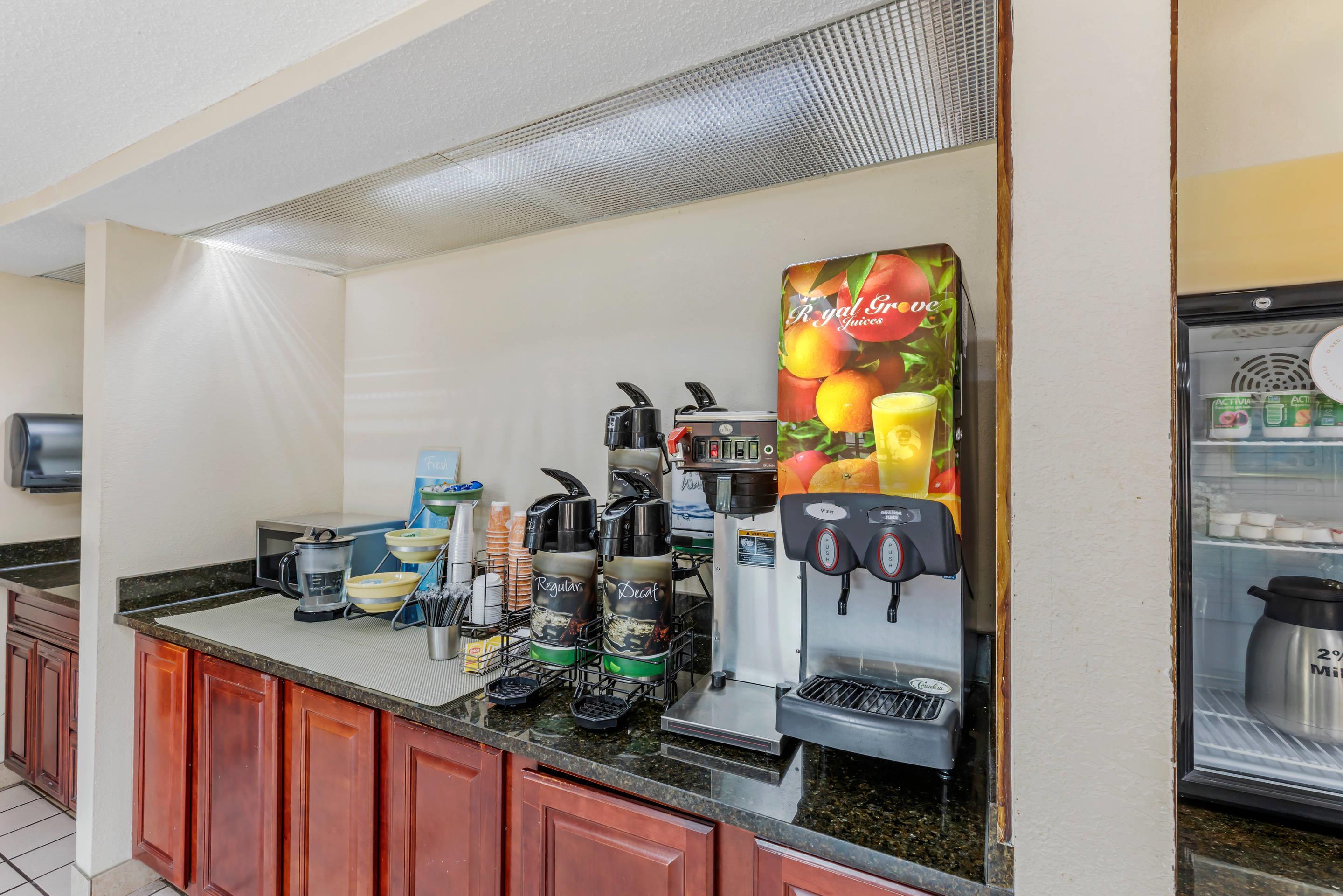 Breakfast area