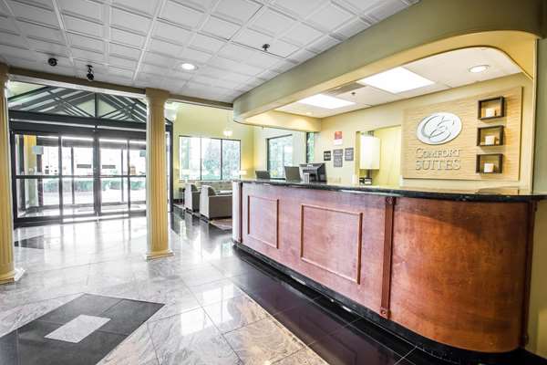  - Clarion Suites Gwinnett Place Duluth - I-85, Exit 104