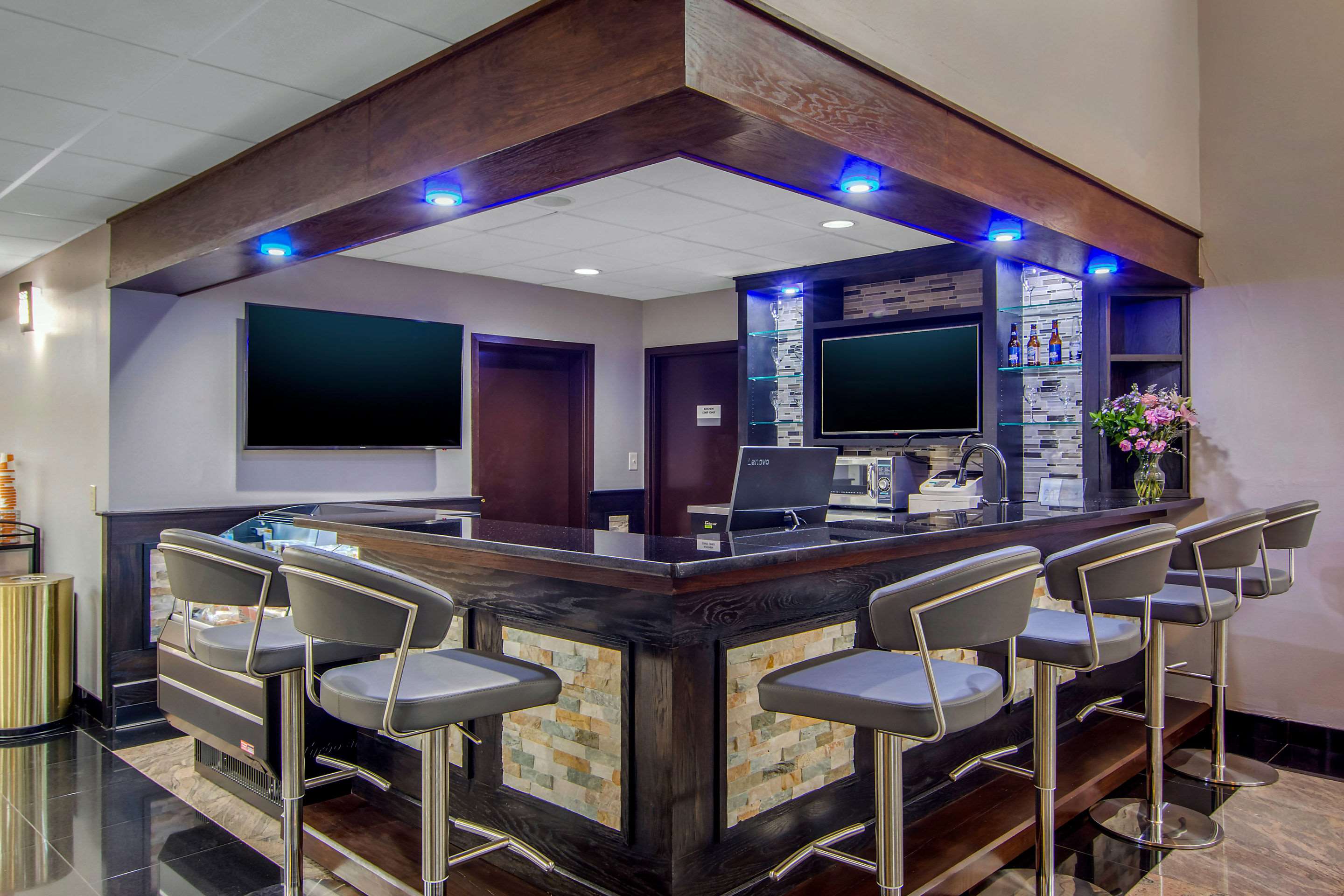 Hotel bar