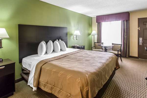  - Quality Inn Adairsville - I-75, Exit 306