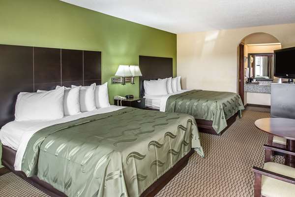  - Quality Inn Adairsville - I-75, Exit 306