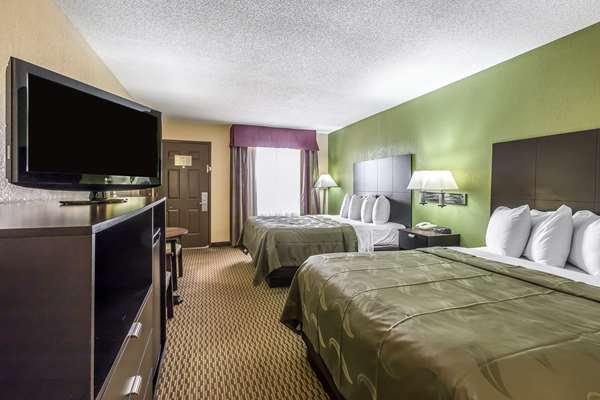  - Quality Inn Adairsville - I-75, Exit 306