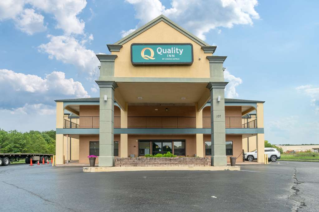 Quality Inn