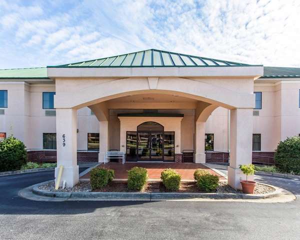 Exterior view - Econo Lodge Inn & Suites Marietta - I-75, Exit 263