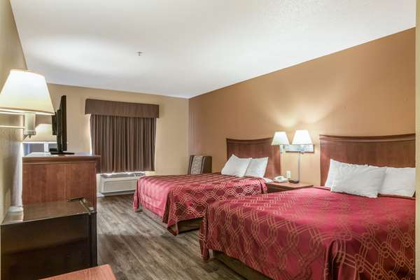  - Econo Lodge Inn & Suites Marietta - I-75, Exit 263