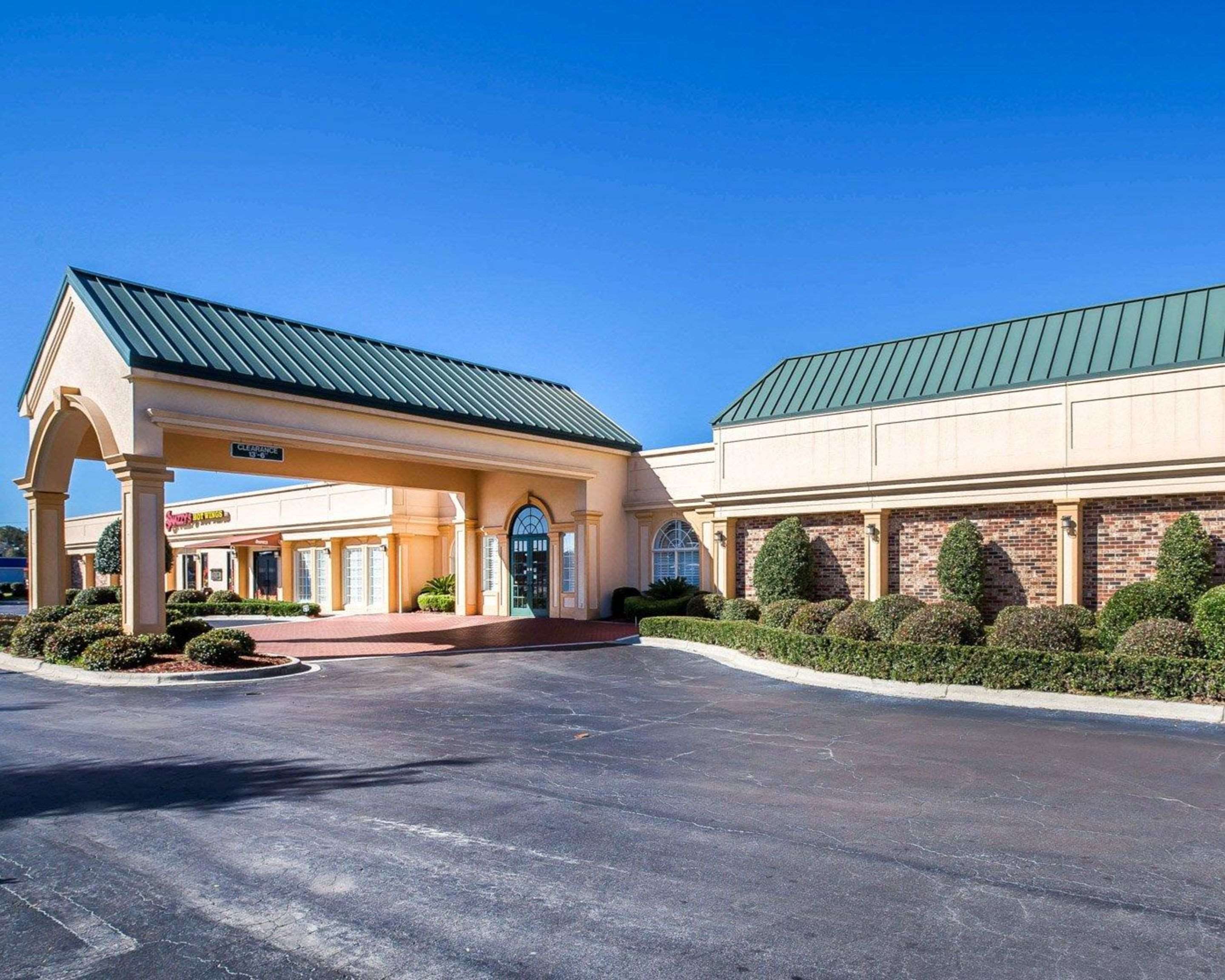 Hotel exterior | Quality Inn Richmond Hill - Savannah I-95