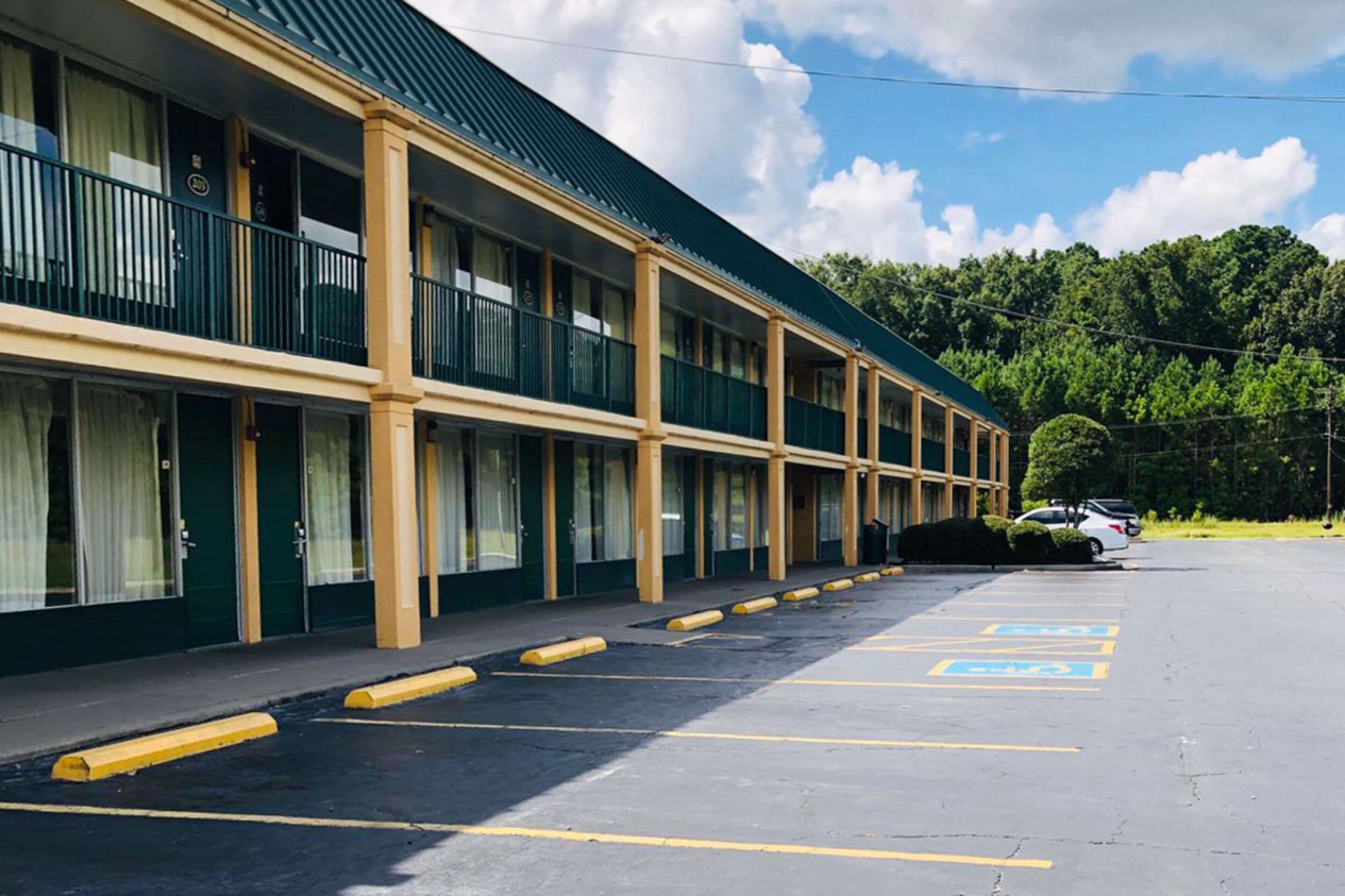 Hotel exterior | Quality Inn Richmond Hill - Savannah I-95