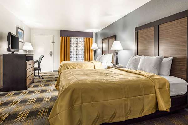 Suite - Quality Inn Douglasville - I-20, Exit 37
