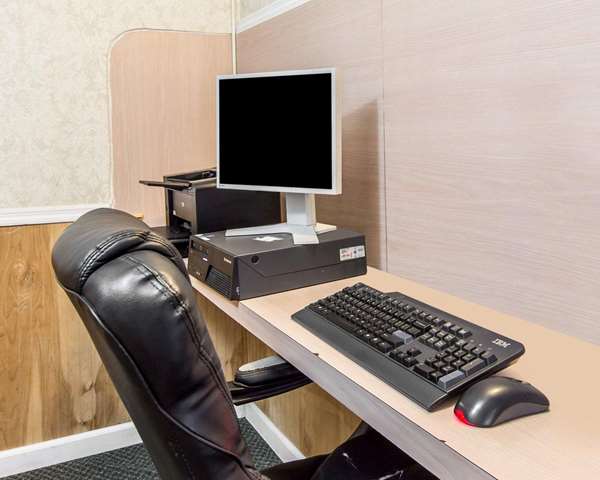 Conference Area - Quality Inn & Suites Waycross