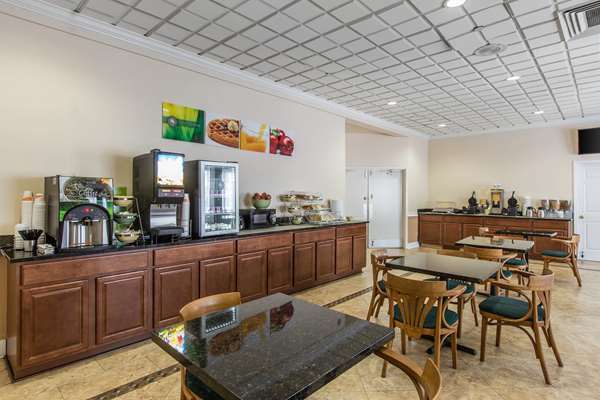 Amenities - Quality Inn Midtown Savannah