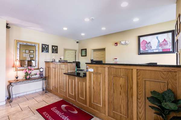  - Econo Lodge Inn & Suites Rockmart