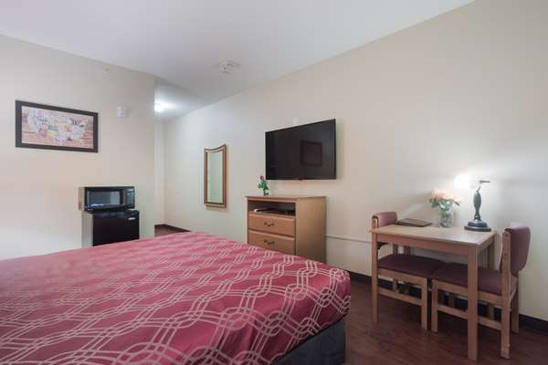  - Econo Lodge Inn & Suites Rockmart