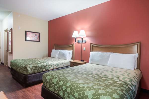  - Econo Lodge Inn & Suites Rockmart