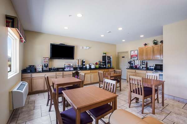 Amenities - Econo Lodge Inn & Suites Rockmart