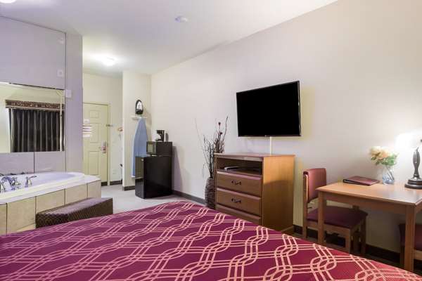  - Econo Lodge Inn & Suites Rockmart