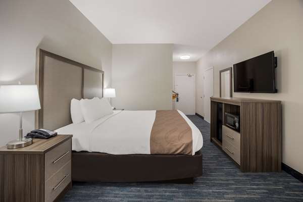  - Quality Inn Moultrie