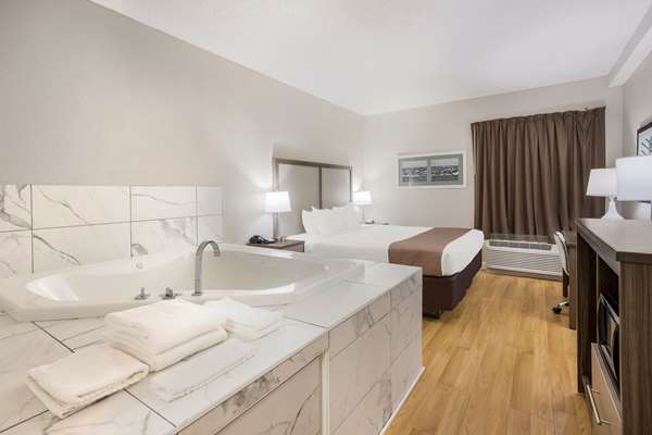  - Quality Inn Moultrie