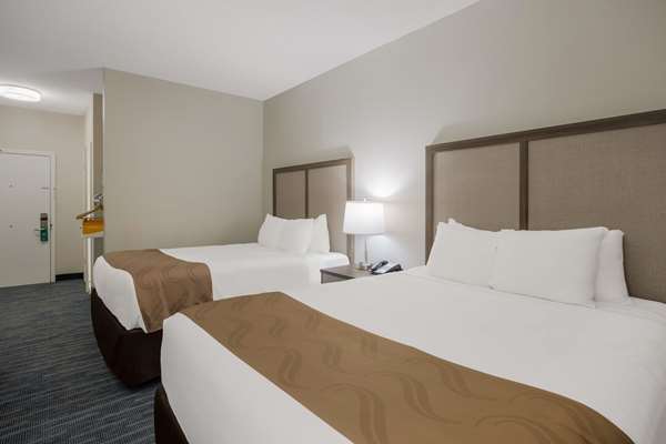  - Quality Inn Moultrie