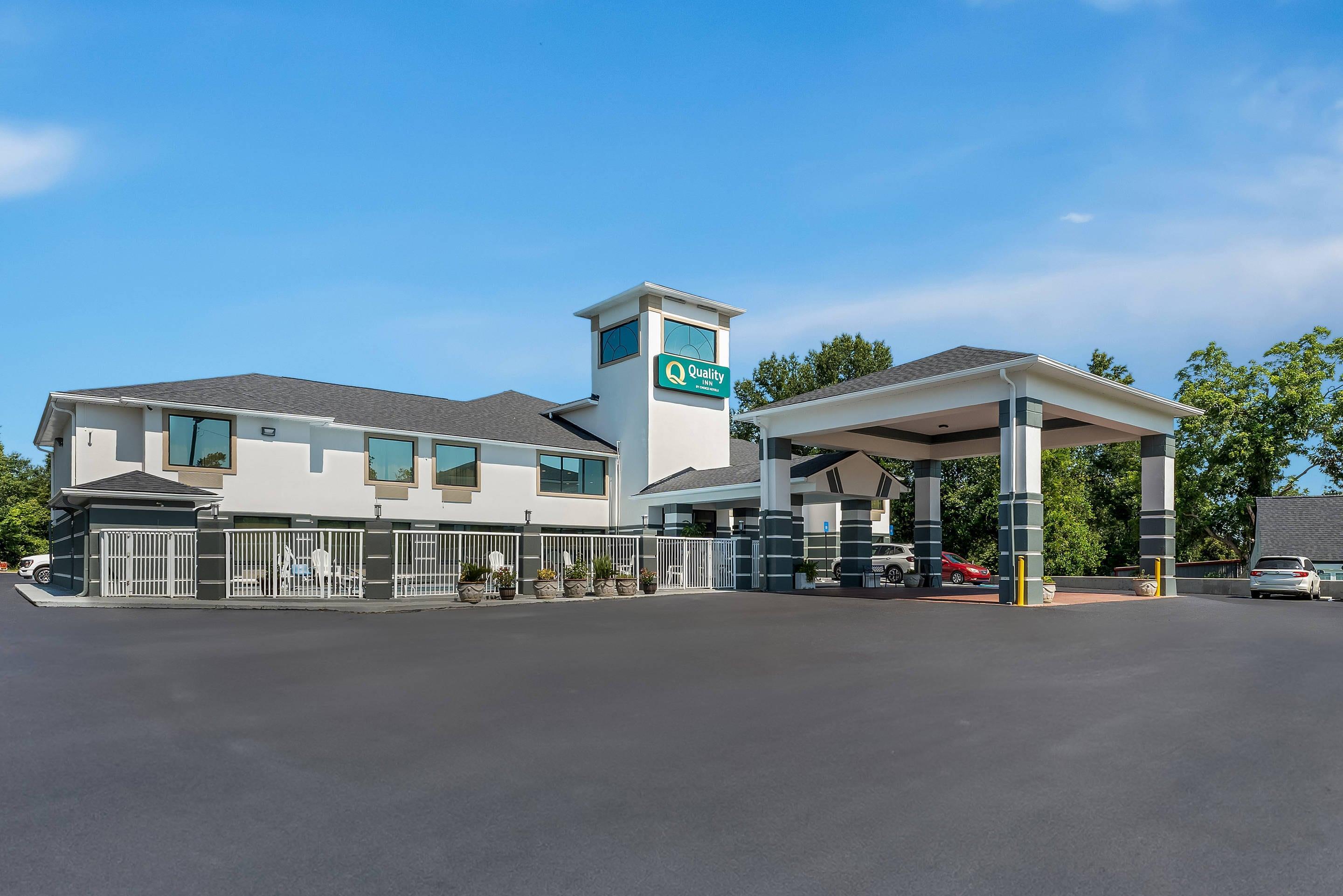 Hotel exterior | Quality Inn