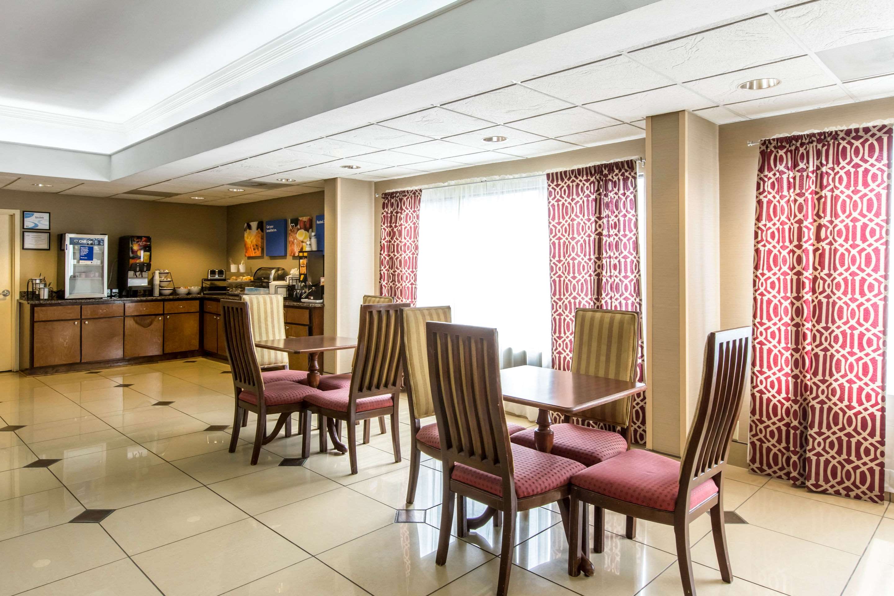Hotel breakfast area