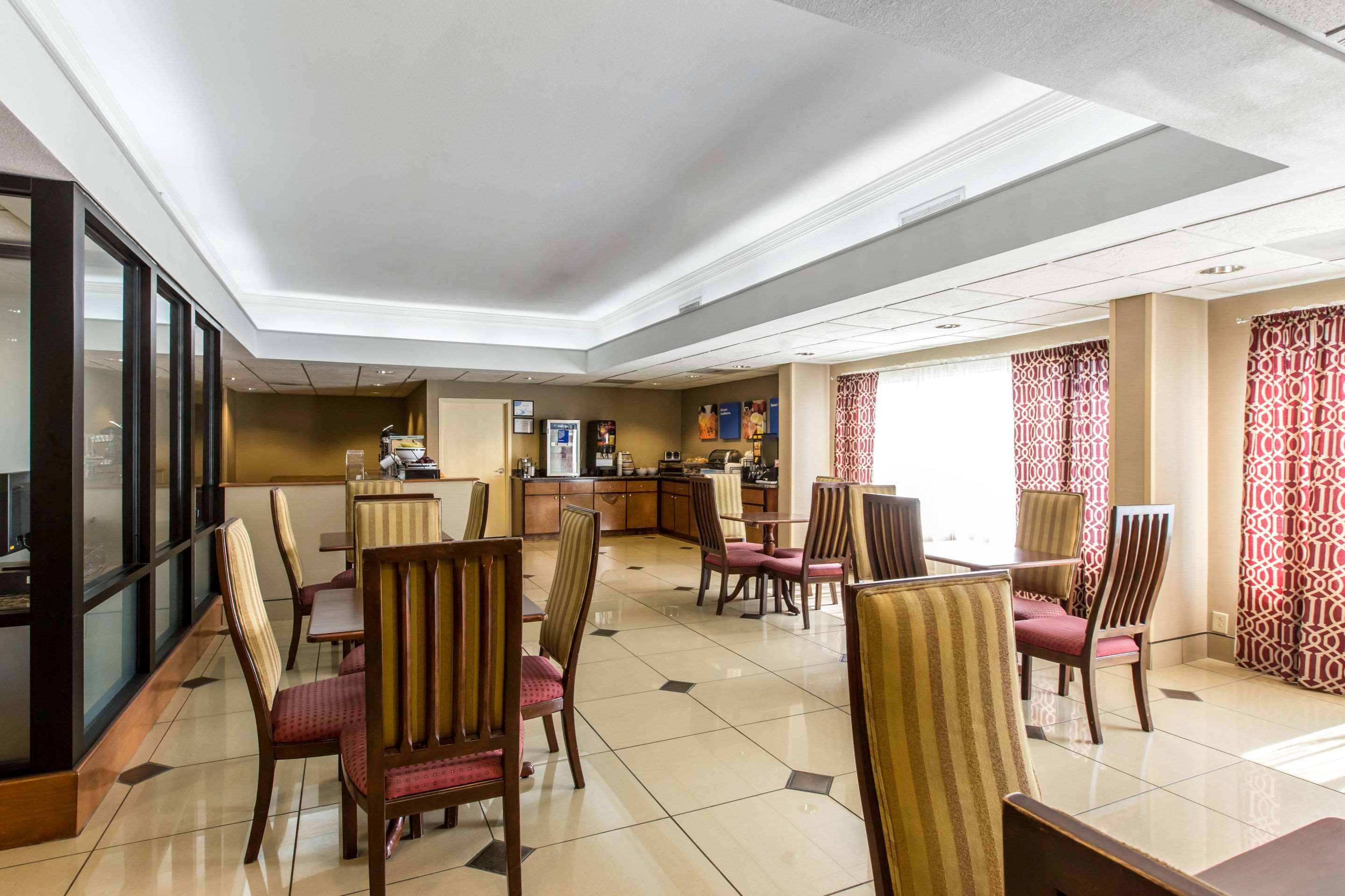Spacious hotel breakfast area