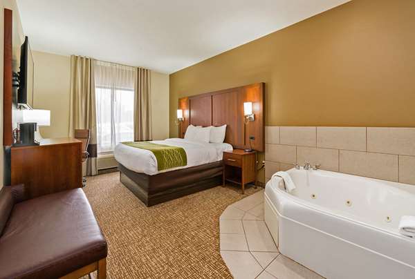  - Comfort Inn & Suites West Augusta - I-20, Exit 194