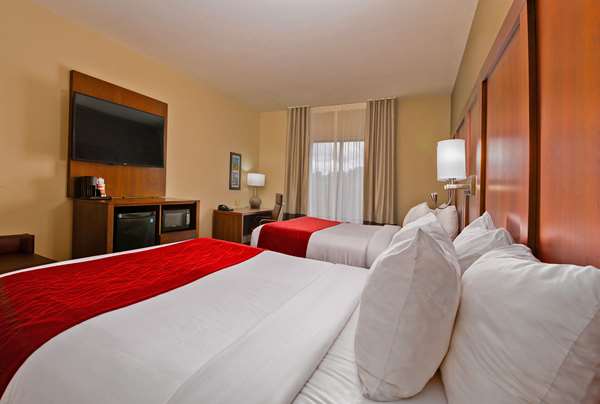  - Comfort Inn & Suites West Augusta - I-20, Exit 194