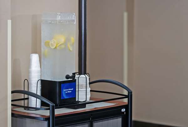 Amenities - Comfort Inn & Suites West Augusta - I-20, Exit 194