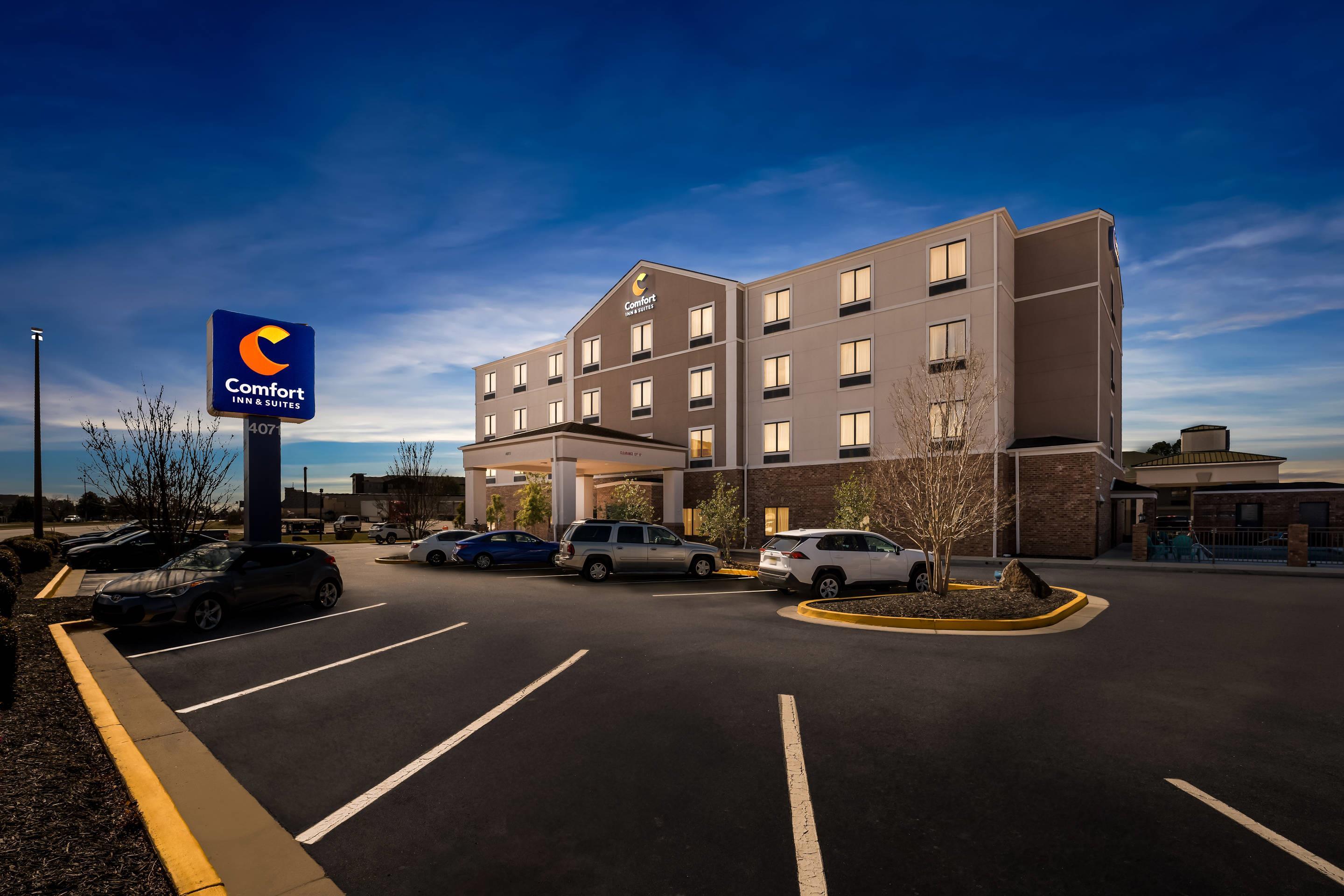 Twilight | Comfort Inn & Suites Augusta West Near Fort Eisenhower