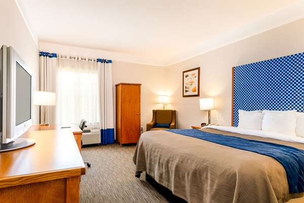  - Comfort Inn & Suites Airport Savannah - I-95, Exit 104