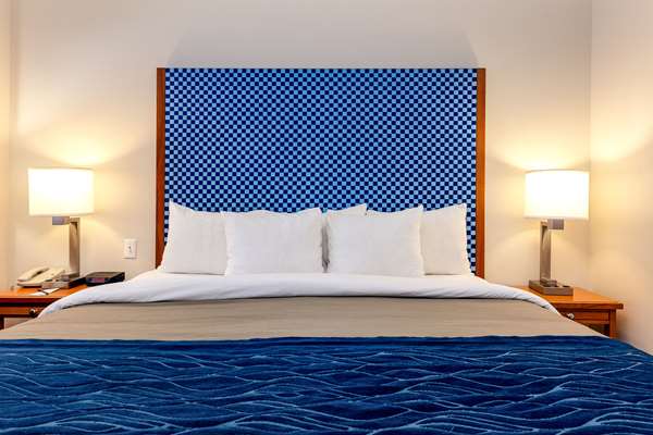  - Comfort Inn & Suites Airport Savannah - I-95, Exit 104