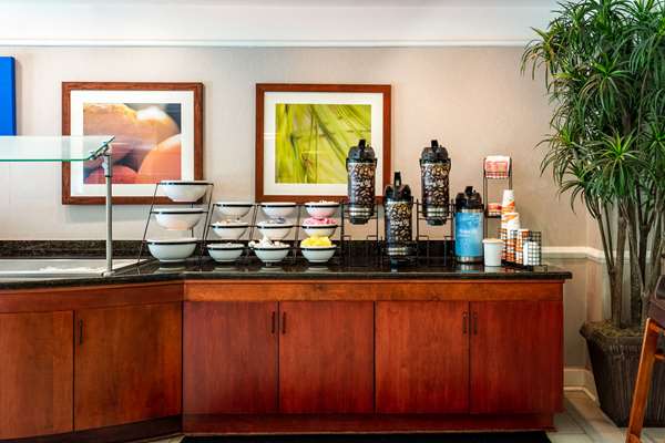 Amenities - Comfort Inn & Suites Airport Savannah - I-95, Exit 104