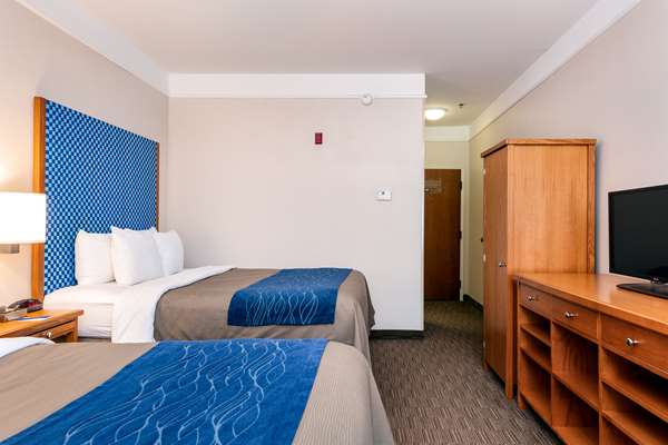  - Comfort Inn & Suites Airport Savannah - I-95, Exit 104