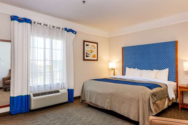  - Comfort Inn & Suites Airport Savannah - I-95, Exit 104