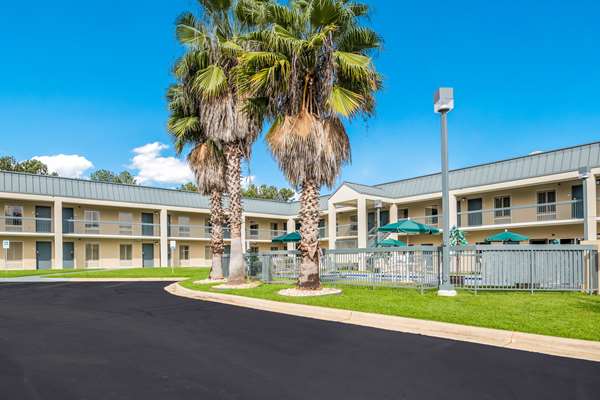 Exterior view - Quality Inn Albany