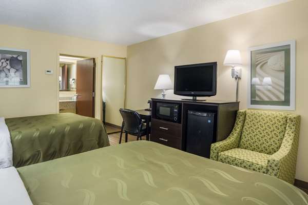  - Quality Inn Albany