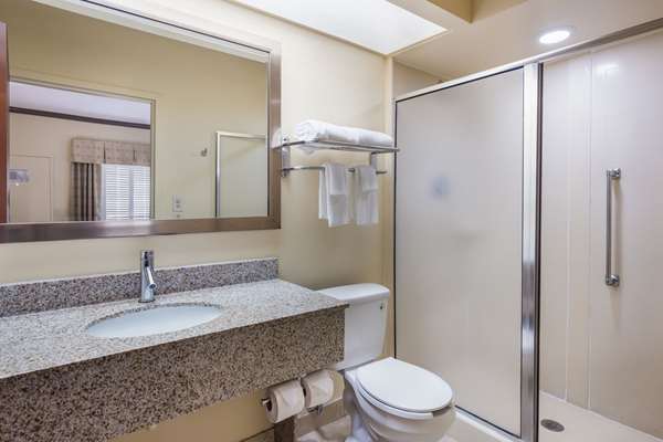  - Quality Inn Albany