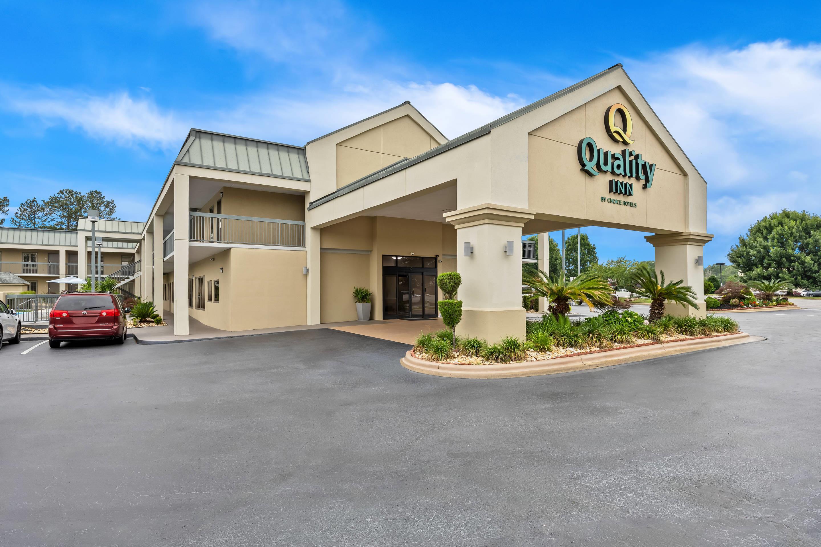 Hotel exterior | Quality Inn at Albany Mall