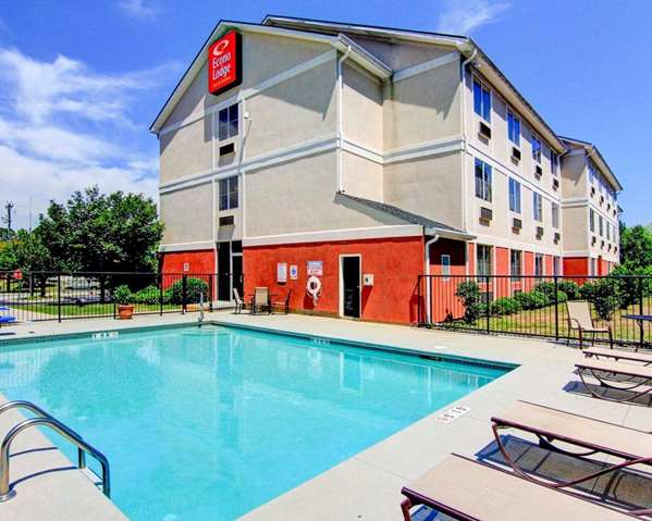 Pool - Econo Lodge Inn & Suites Douglasville - I-20, Exit 37