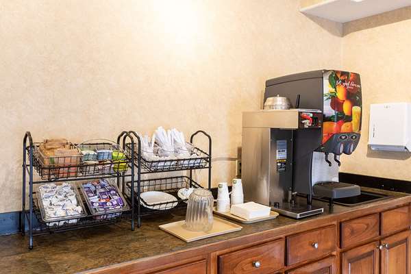 Amenities - Econo Lodge Inn & Suites Douglasville - I-20, Exit 37