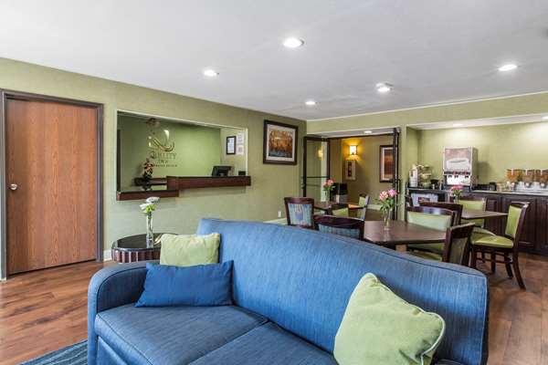  - Quality Inn Cedartown