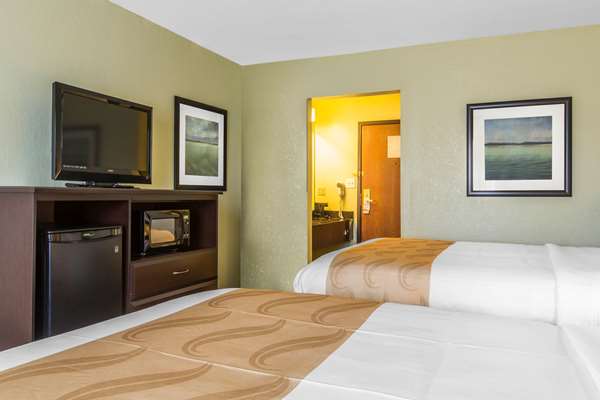 - Quality Inn Cedartown