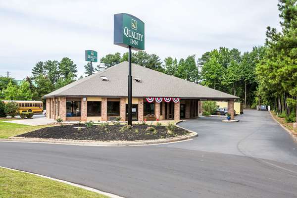 Exterior view - Quality Inn Stockbridge - I-75, Exit 224