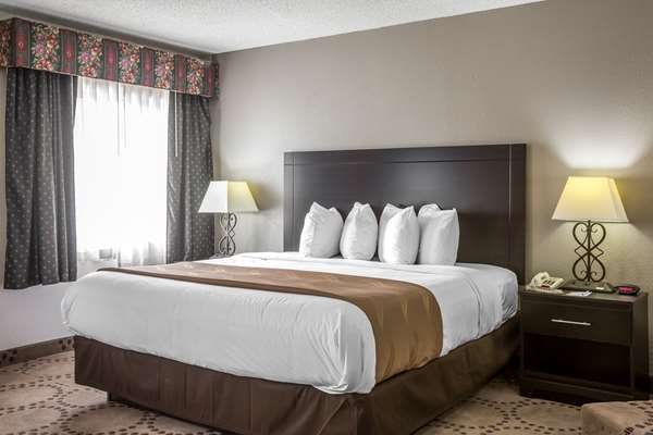Suite - Quality Inn Stockbridge - I-75, Exit 224